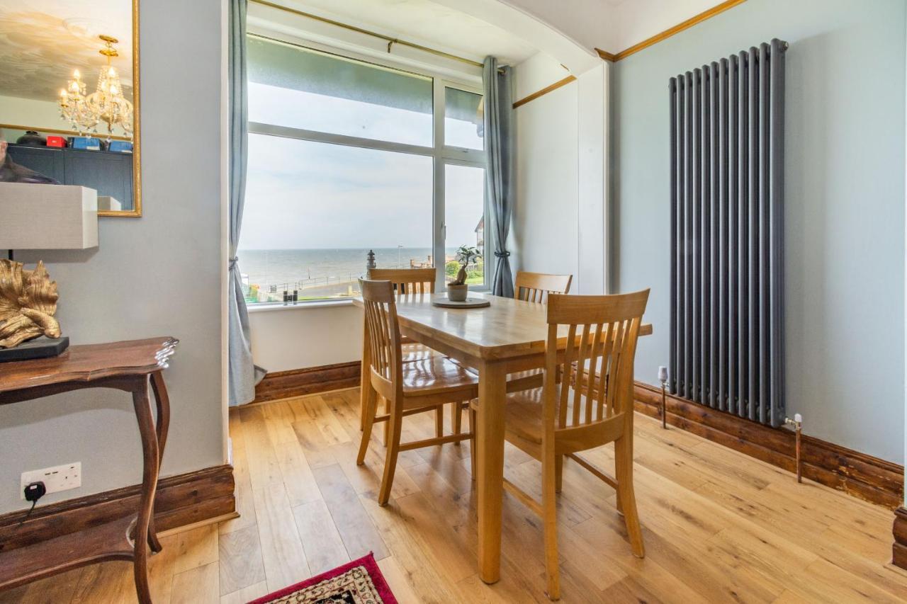 הורנסי Beachside Apartment מראה חיצוני תמונה