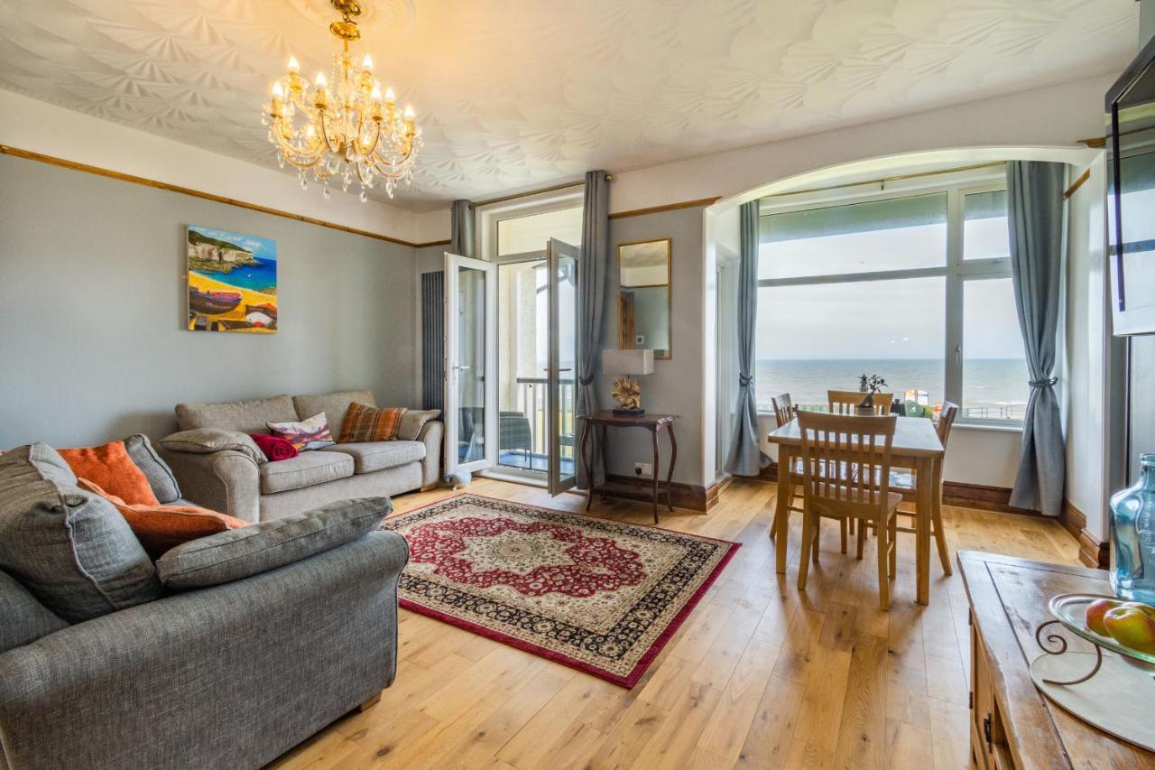הורנסי Beachside Apartment מראה חיצוני תמונה